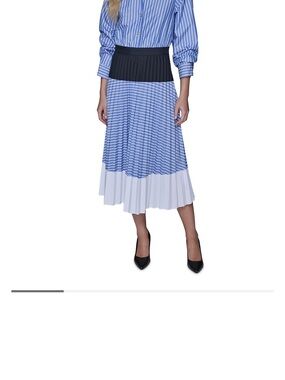 Karl Lagerfeld Blue and White Pleated dress Nwt